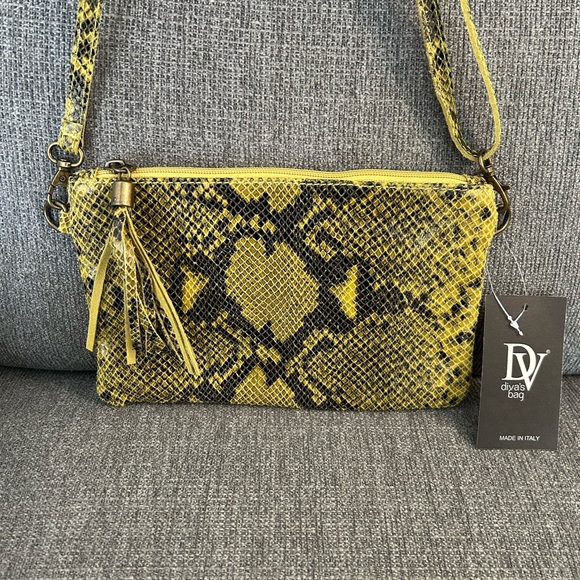 Diva’s Bag New With Tags Yellow & Black Leather Snake Print Crossbody Bag - Picture 3 of 12